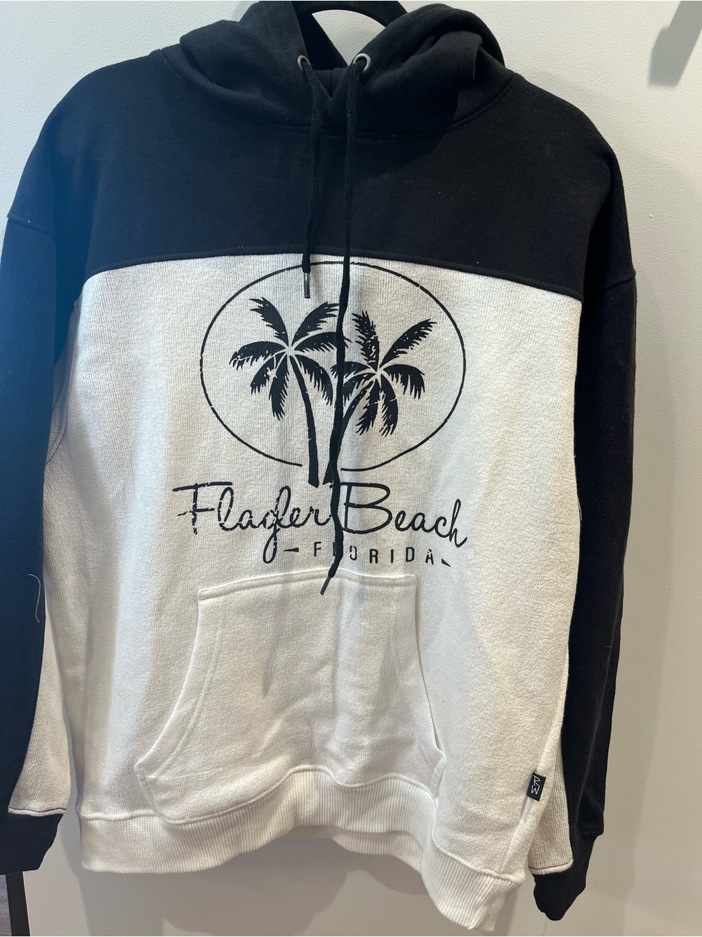 Flagler Beach Florida Palm-Print Hooded Sweatshirt - Black & White
